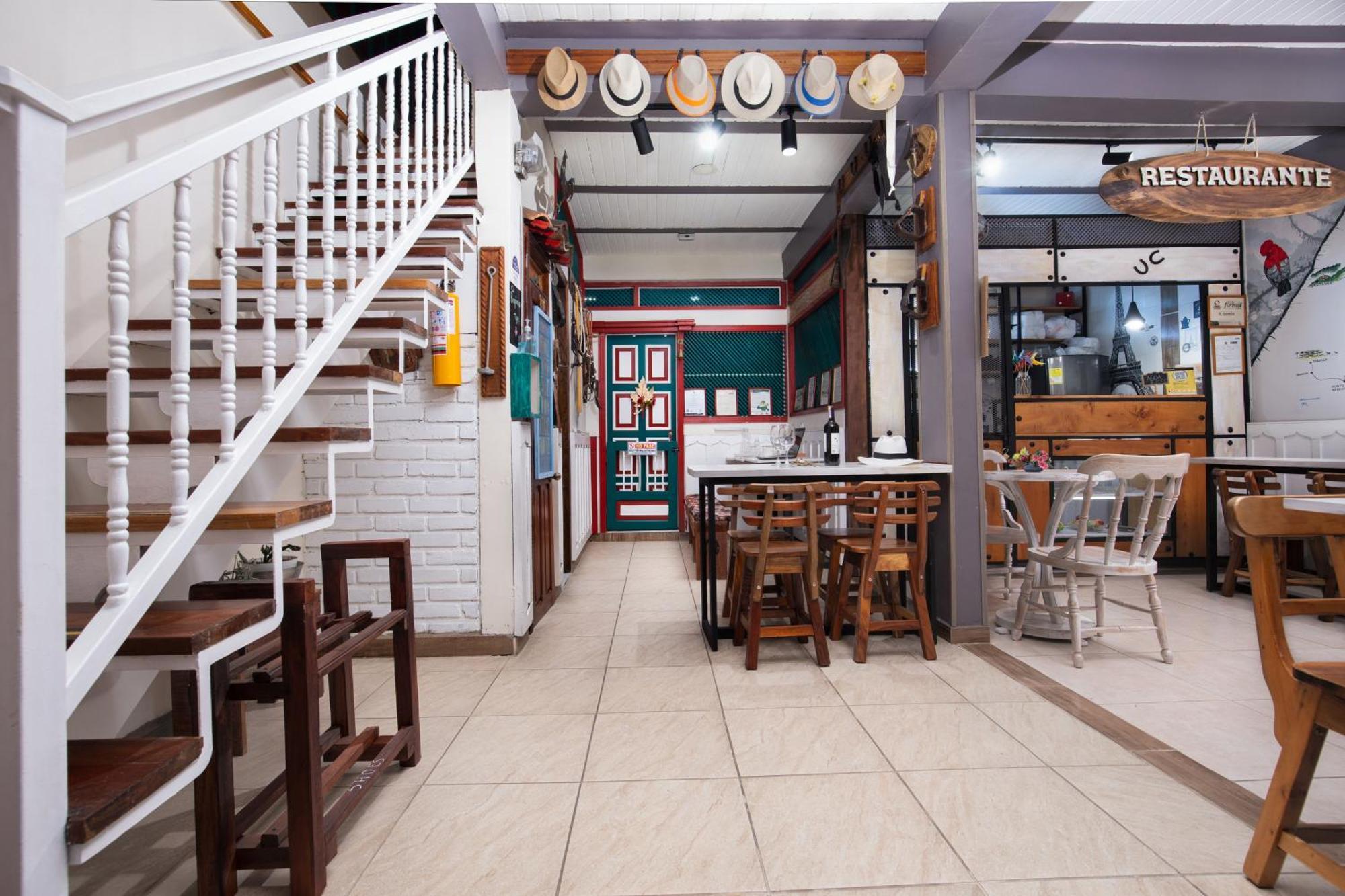 Hostal El Quinde Salento Buitenkant foto
